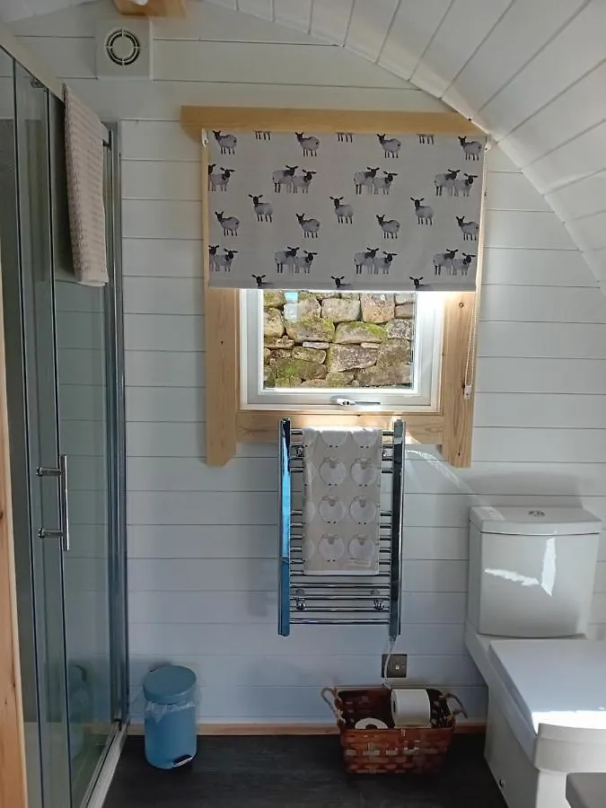 Campsite Coombs Glamping Pods Hotel Danby